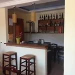 Marvi Ξενοδοχείο *