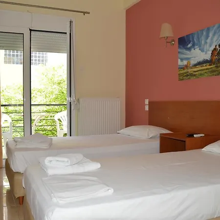 Marvi * Kamena Vourla